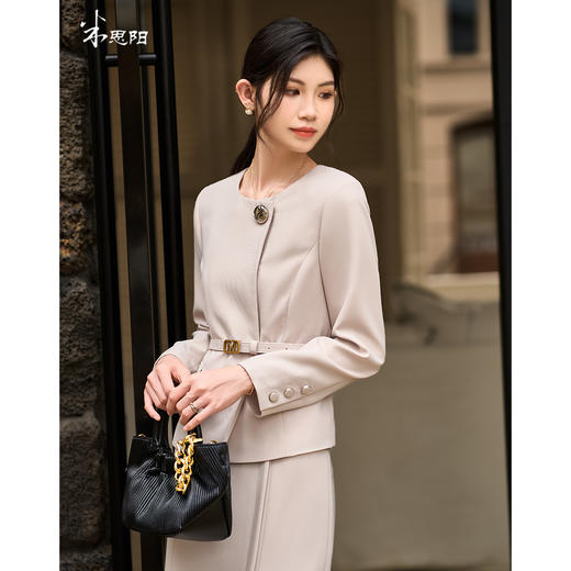 剩S/L/XL/M/XXL 米思阳2026春季新款职业短外套女高级感修身气质女神范上衣3154 商品图0