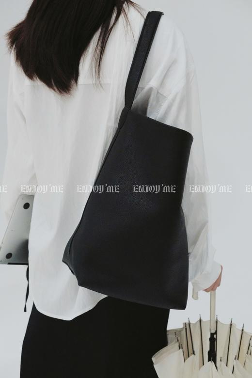 【门店同款】ENJOY常卖韩系简约水桶包大号 158798315 商品图1