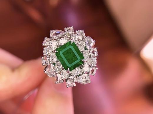 1.62ct 8.98g 祖母绿戒指吊坠 商品图1