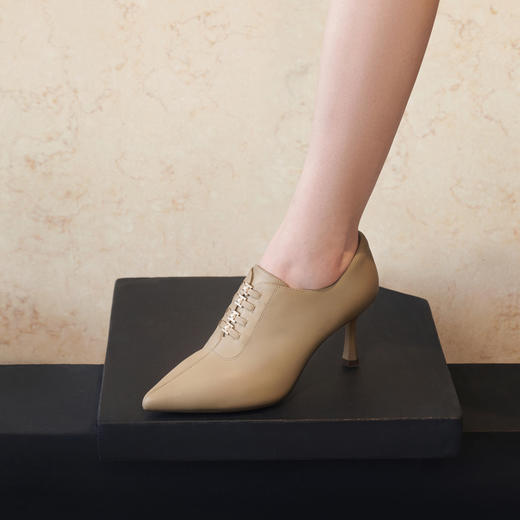 千百度 秋季 深口单鞋 A24478231 商品图4