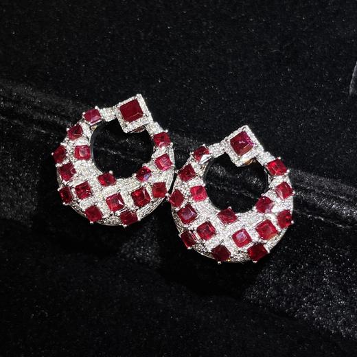 4.15ct 5.65g 红宝石耳钉 商品图4