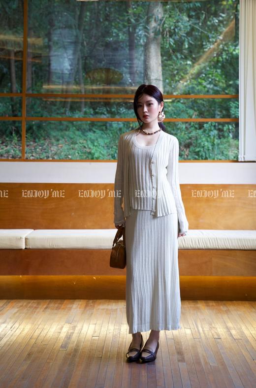 【门店同款】ENJOY秋季时光回廊坑条无袖针织 159045526 商品图1