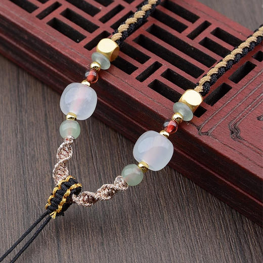 【积分商城】翡翠玉佩项链绳手工编织精工四股编吊坠绳 商品图1