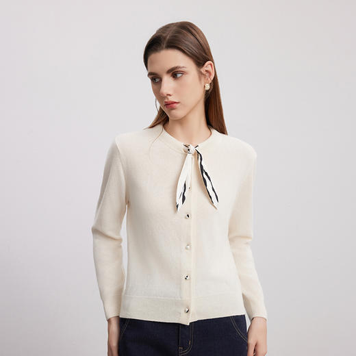 【丝巾+羊绒外套】羊绒世家秋冬新品女士100%山羊绒圆领针织开衫 商品图3