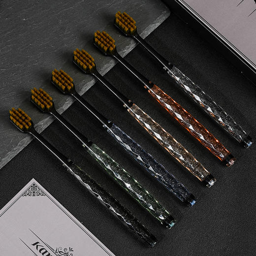 卡玫尔国风方孔万毛牙刷 绵柔触感深层清洁软毛牙刷 呵护牙龈套盒六支装 商品图8