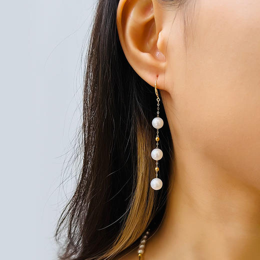 ysxb-08008【云赏珠宝】18K金高品质正圆无暇强光天然淡水珍珠满天星耳坠 商品图5