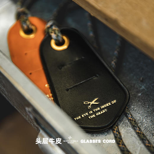 马登女装日系复古防丢防滑便携眼镜墨镜挂绳头层牛皮阿美咔叽项链 商品图3