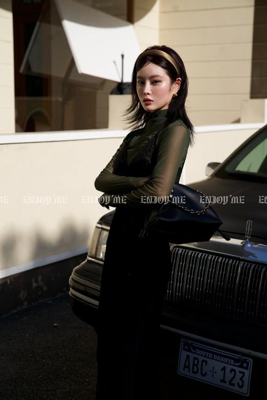 【门店同款】ENJOY秋季时光回廊复古名伶小黑裙 158947561 商品图8