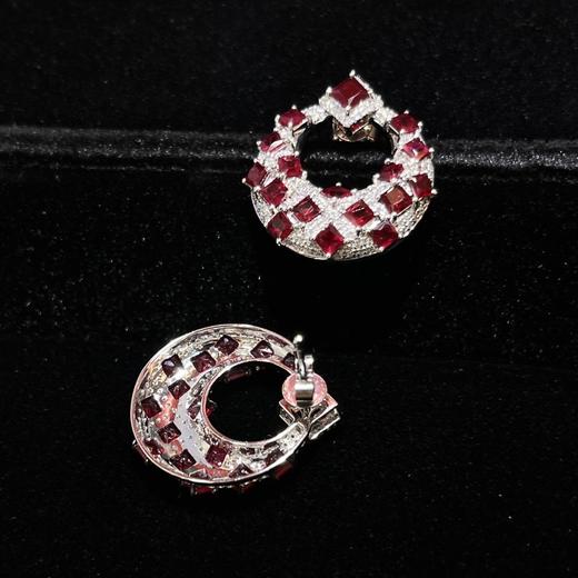 4.15ct 5.65g 红宝石耳钉 商品图6