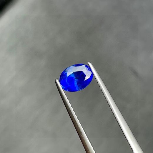 1.43ct 蓝宝石裸石 商品图3