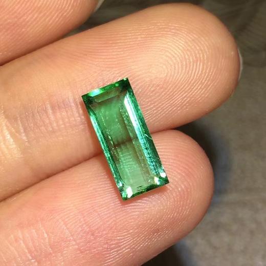 2.18ct 祖母绿裸石 商品图1