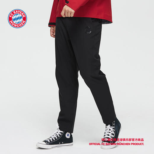 【官方正版】拜仁慕尼黑足球俱乐部 |  黑色冲锋裤长裤球迷周边运动 商品图1