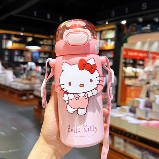 【开学季~潮流出街，刷爆朋友圈】泰罗奥特曼儿童保温杯 男生斜挎带吸管杯子 学生高颜值 便捷保温水壶 女生库洛米水杯 巴斯光年-QQ 商品图12