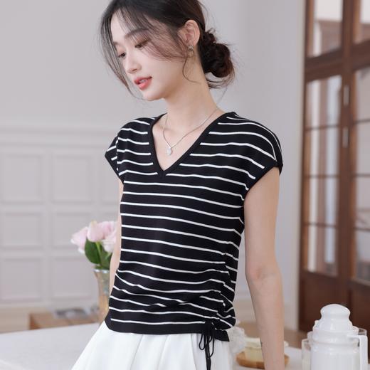 MUYANHUAN 冰丝抽绳V领显瘦针织短袖 | 亲肤透气 柔软有质感 简约百搭显气质 四色可选 商品图1