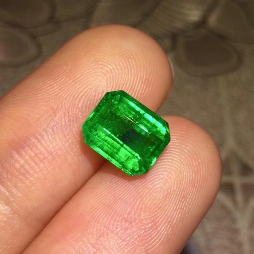 2.38ct 祖母绿裸石 商品图4
