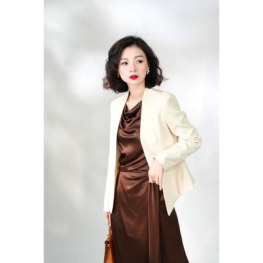 西子/【鱼尾西服】三醋酸立裁修身百搭显瘦西装短外套/MOS101 商品图4
