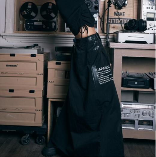 2-10GD后腰半橡筋长半裙40420（黑） 夏季 142100110321 商品图2