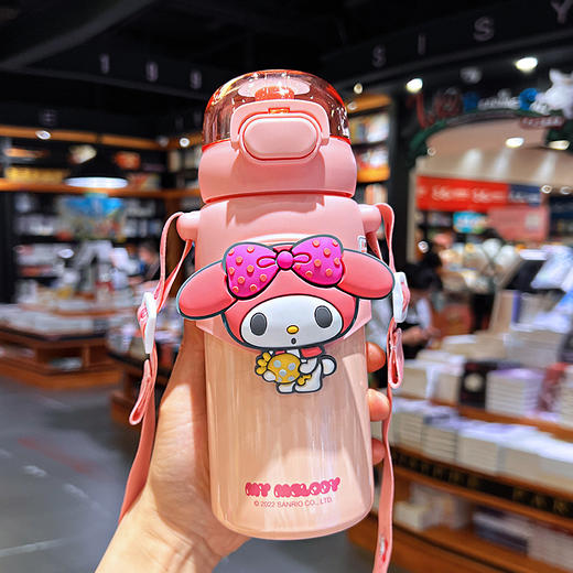 【开学季~潮流出街，刷爆朋友圈】泰罗奥特曼儿童保温杯 男生斜挎带吸管杯子 学生高颜值 便捷保温水壶 女生库洛米水杯 巴斯光年-QQ 商品图8