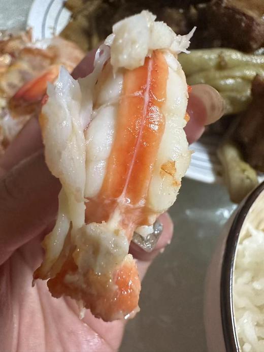 活冻野生大斑马虾1.5斤/坨，捕捞自大西洋，没有污染，纯天然，由于是船上冷冻可能会有不同品种的虾，介意慎拍，全国包邮。 商品图4