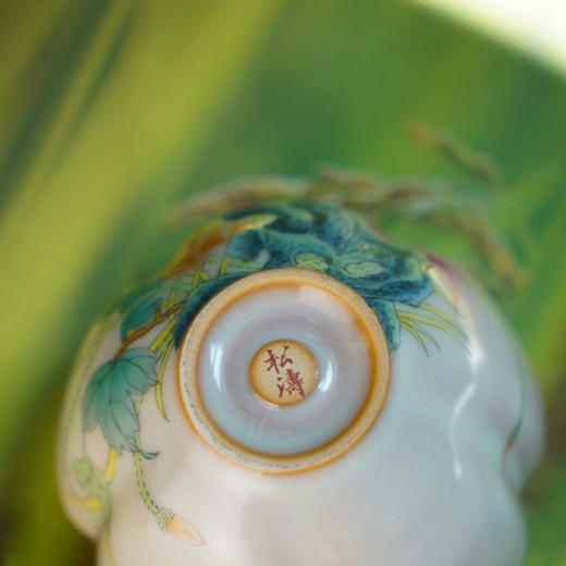 问鼎松涛彩绘哥窑报春杯（虞美人）（缺货） 商品图3