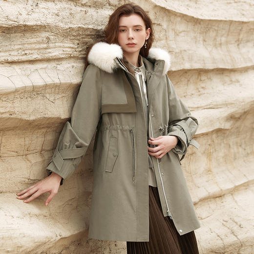 Famecoco范可儿风衣式工装派克羽绒服女款FAB8AI004 商品图1