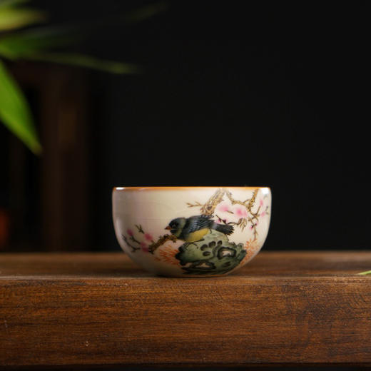 问鼎松涛彩绘哥窑抚思杯(春来鹊鸣)（缺货） 商品图0