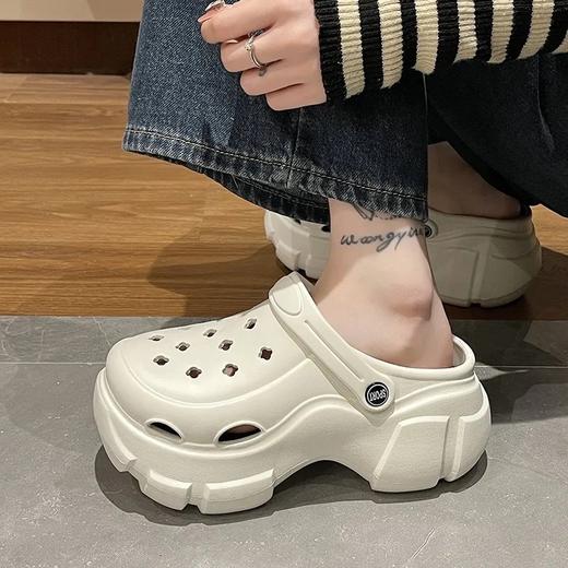 新升级版真厚底洞洞鞋女款夏季外穿增高沙滩踩屎感包头女式凉拖鞋 商品图1