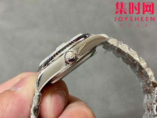 劳力士日志型31系列 女士腕表
机芯：搭载改Cal.2236 商品图5