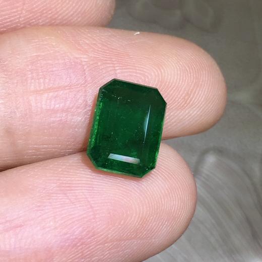 2.27ct 祖母绿裸石 商品图2