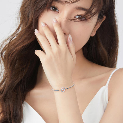 【明星同款】Fanci范琦【莫比乌斯系列】三秒心动手镯链女银镯子生日闺蜜礼物 商品图4