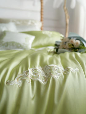 【ROYALCOVER】罗卡芙纯色浪漫洛可可风真丝丝棉刺绣四件套 欧瑞尼亚