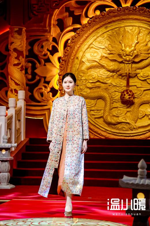 【2025门店同款】有凤来仪-中式衬衫连衣裙（24807914Y-祥云瑞彩） 商品图2