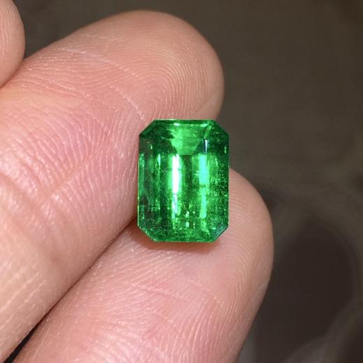 1.7ct 祖母绿裸石 商品图2