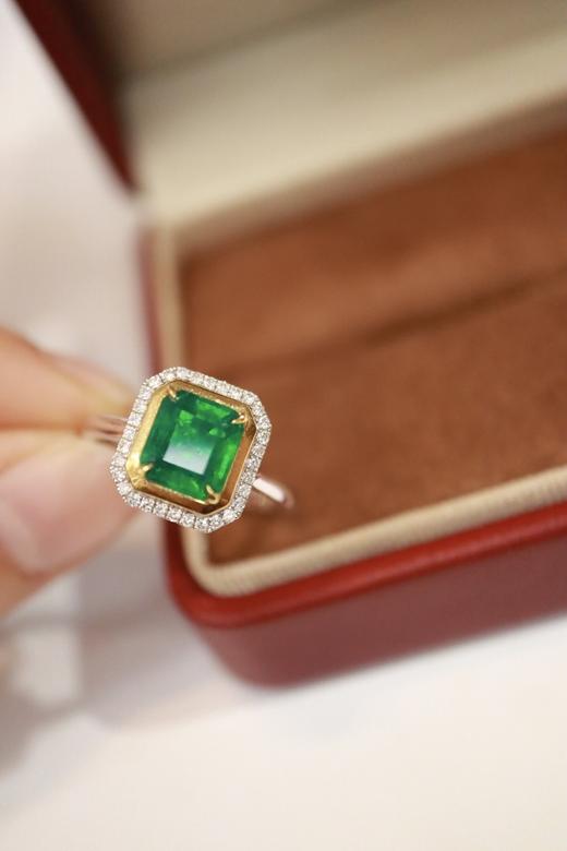 1.41ct 祖母绿裸石 商品图1