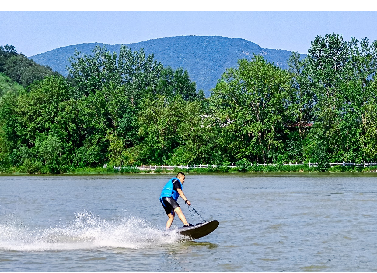 冲浪板  限时10分钟 【回龙湾景区】