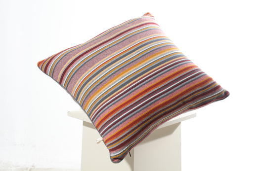 西藏萨迦羊绒针梭相拼抱枕SJF95P756N 商品图0