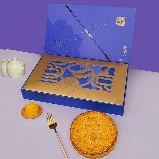 金九月饼 广式五仁月饼奶黄酥皮莲蓉团购中秋送礼 揽月月饼礼盒700g 商品图2