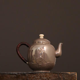 问鼎银壶望鹿壶 （缺货）