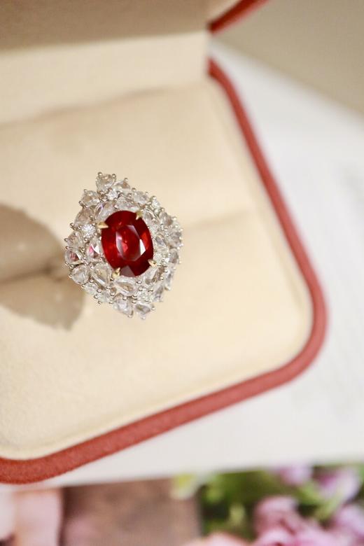 2.11ct 红宝石戒指 商品图2