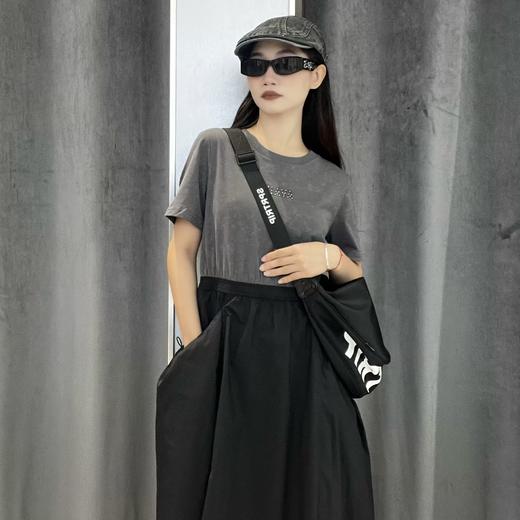 4-20MZ圆领面料拼接短袖连衣裙40619（黑） 夏季 942200200321 商品图3