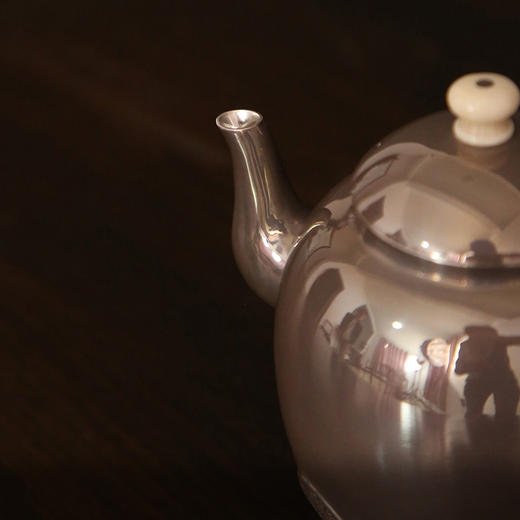 问鼎银壶望鹿壶 （缺货） 商品图1