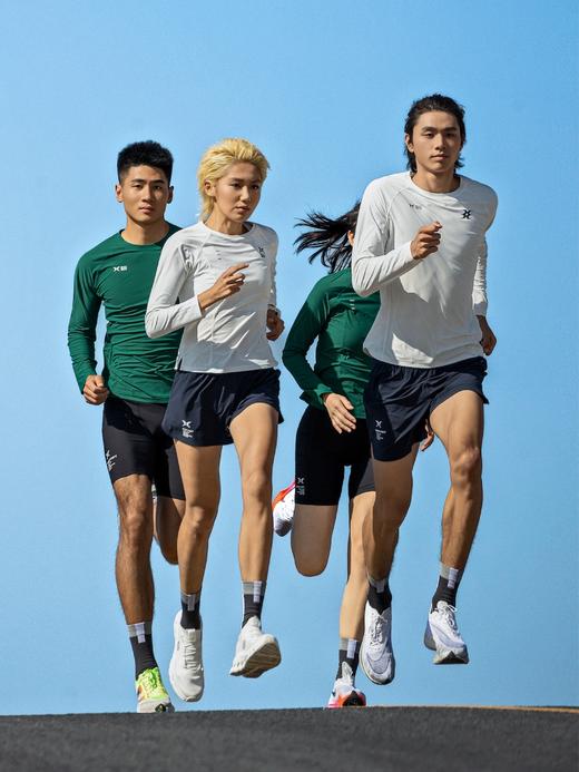 BODYWIT飞羽2.0男圆领长袖T恤 商品图5