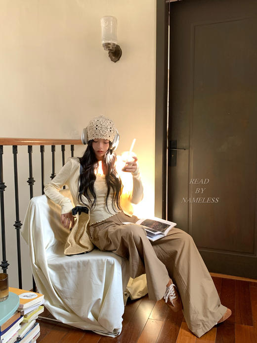 Read Nameless /奶黄色韩系开衫两件套+咖色初秋阔腿裤 商品图3