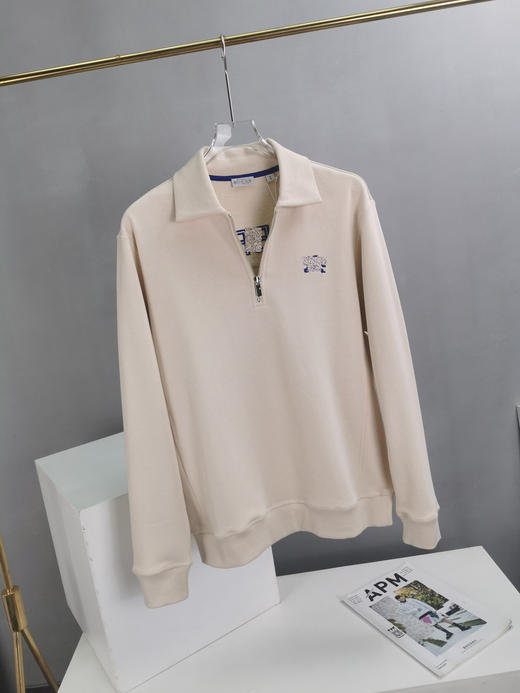 战马 2024秋季新款 马术骑士刺绣字母半拉链翻领卫衣 Z-11896 商品图6