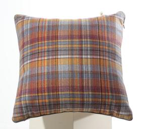 西藏萨迦羊绒针梭相拼抱枕SJF95P758N