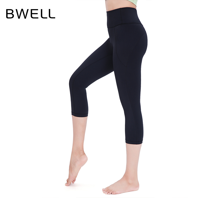 BWELL高弹亲肤紧致七分瑜伽裤BWY7662K