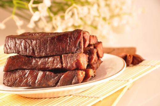 斋斋香干巴 1000g（今日预定，明日送达，预定商品无品质问题，不退货不换货不退款） 商品图0