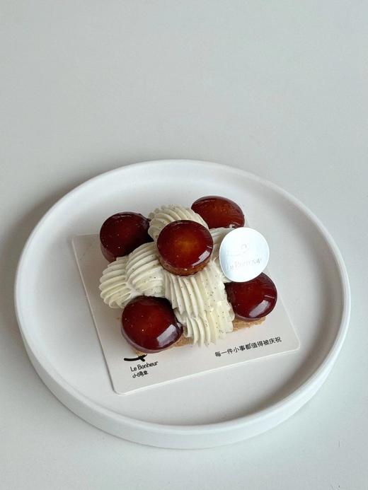 大溪地香草焦糖圣多诺黑 ·西点 商品图0