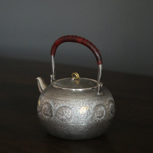 问鼎银壶唐草纹汤沸（银色）（缺货） 商品图0