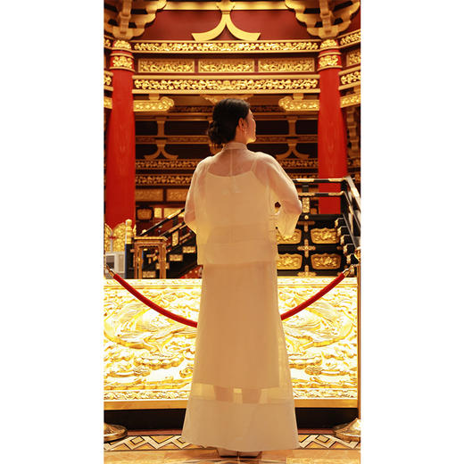 蒹葭宛央-套装（小衫24810903++半裙22706389-空灵之秀） 商品图4